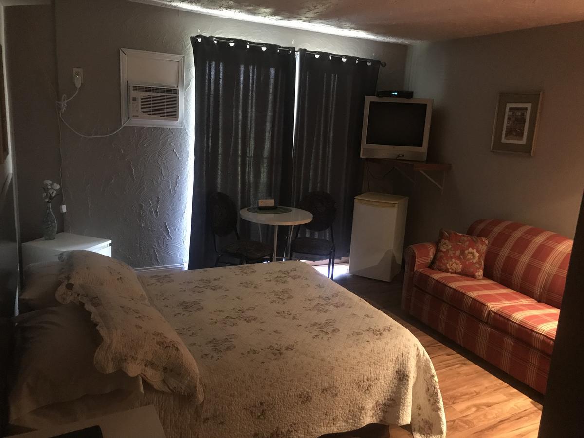 Motel La Siesta De Gascon 泰勒博恩 外观 照片